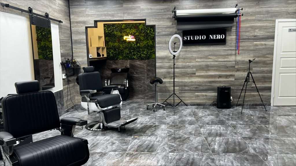 Studio nero i Malmö Entré